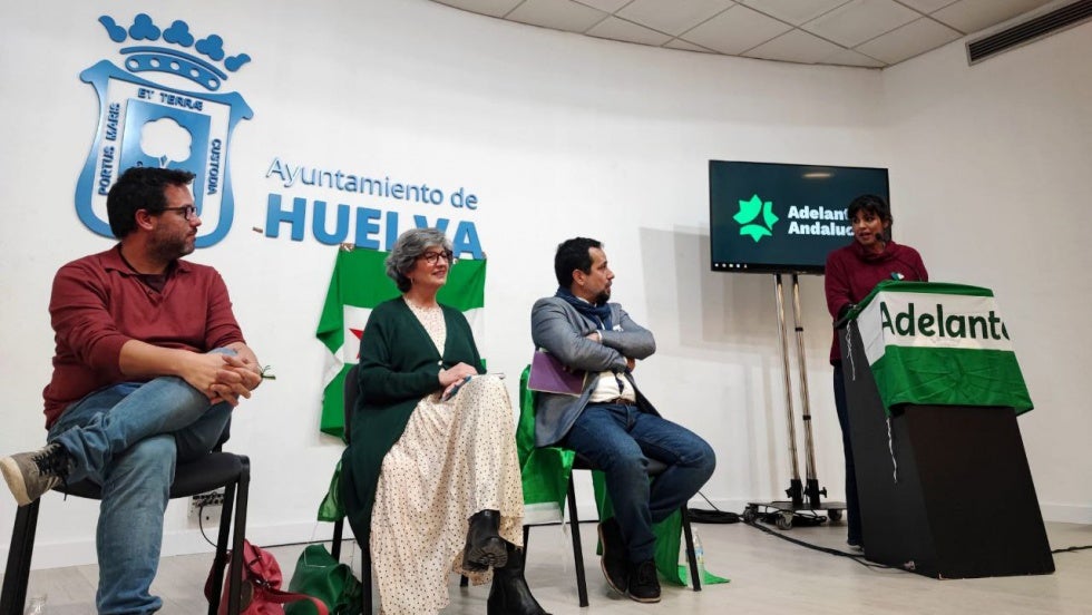 Jesús Amador, de Adelante Andalucía, se presenta como el candidato de 'la Huelva de la calle'