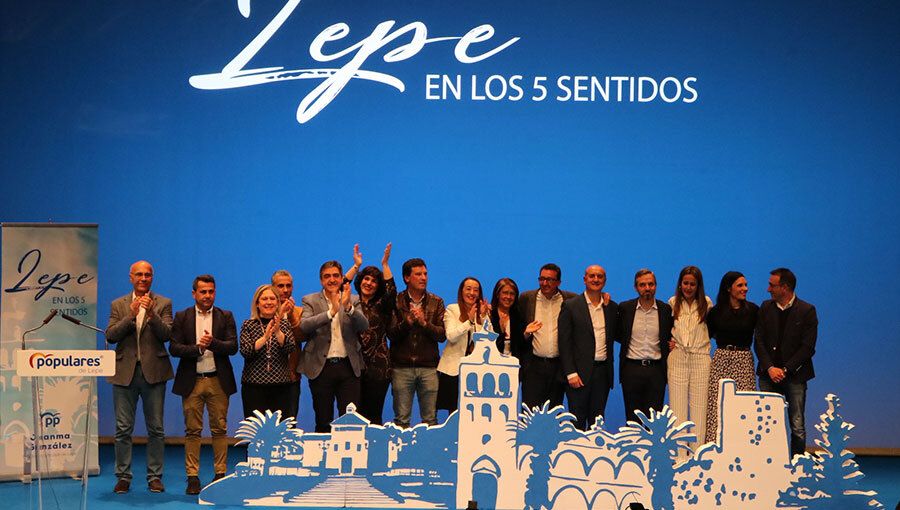 Juan Manuel González vuelve a presentarse a la Alcaldía de Lepe para seguir 'construyendo su futuro'