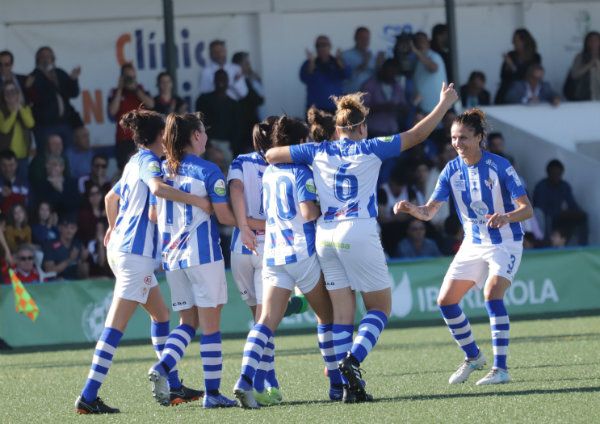 El Sporting más cerca de la salvación tras su victoria ante el Betis (1-0)
