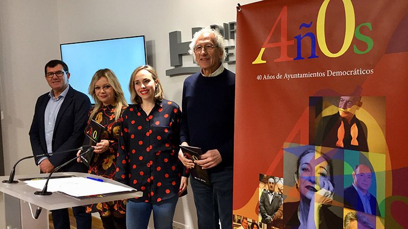 Exposiciones, cine y un homenaje por 40 años de ayuntamientos democráticos