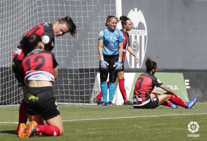El Sporting encaja una dolorosa goleada en Valencia (6-0)