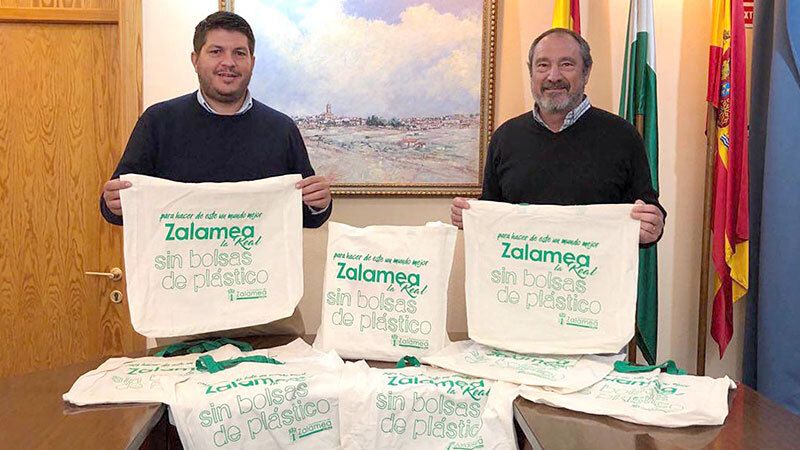Bolsas de tela para acabar con el plástico en Zalamea