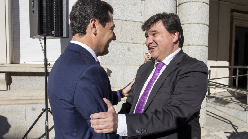 El alcalde y el presidente de la Junta prometen trabajar de manera conjunta por el crecimiento y progreso de Huelva
