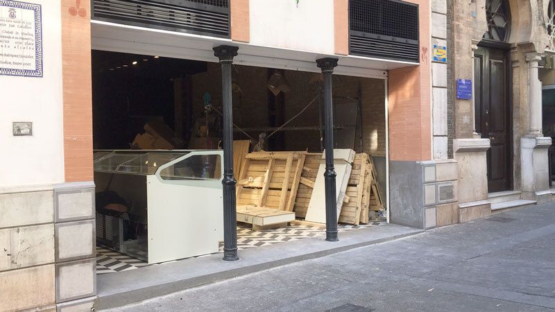 El runrún: Relevo de heladerías en la plaza de las Monjas