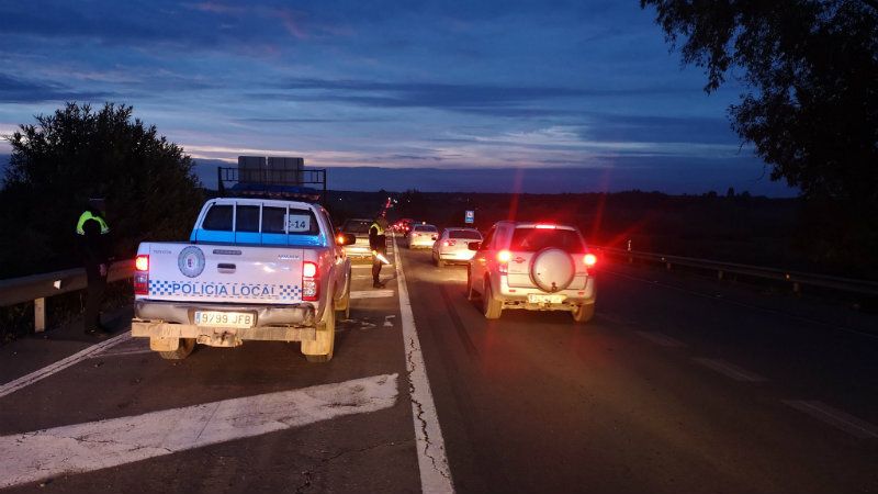 Retenciones en la A-483 tras una colisión por alcance entre dos vehículos