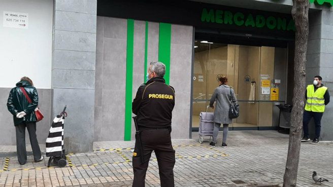 Mercadona cerrará a las 19.00 horas y no admitirá 'en ningún caso' devoluciones de productos