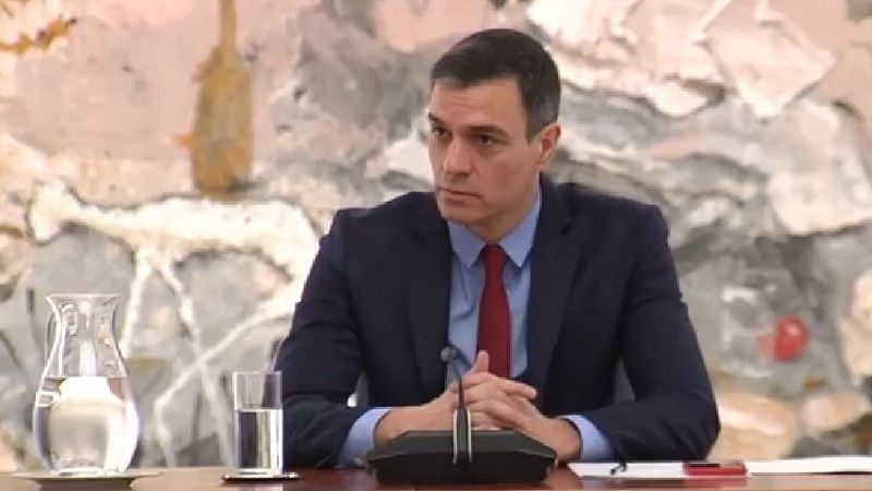 Sánchez dice que llegarán días 'muy duros' y que 'lo peor está por venir' 