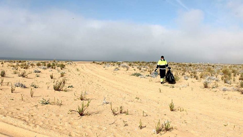 La Playa del Espigón, lista para Semana Santa