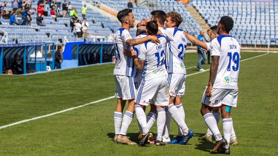 El Recre tiene a tres puntos la sexta plaza tras la derrota del Cádiz B