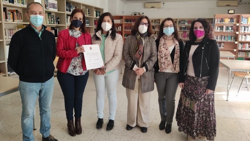 La Federación de Ampas premia la labor de las enfermeras referentes Covid para los centros educativos