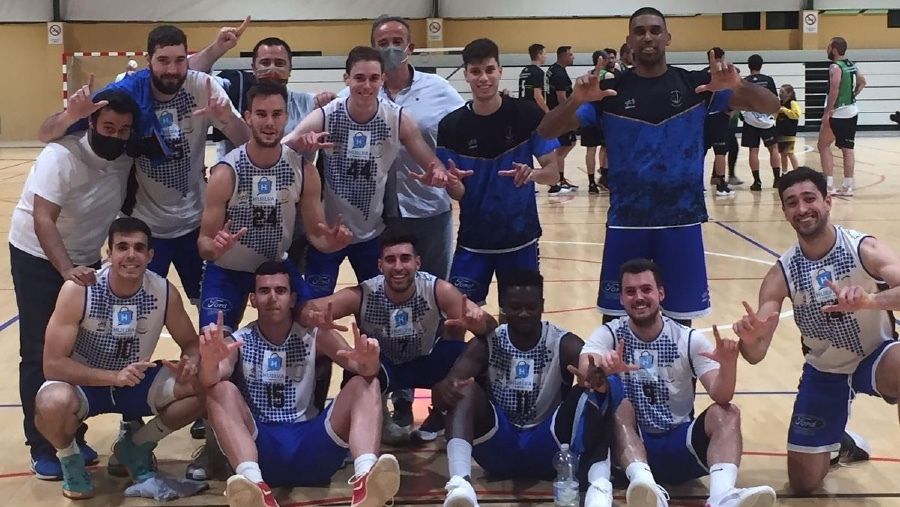 El Huelva Comercio arrasa en San Fernando (59-91) y Cimbis sorprende al Ciudad de Huelva (63-64)