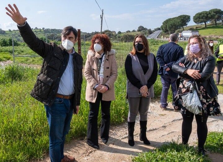 María Eugenia Limón visita las mejoras de las comunicaciones en varias carreteras del Andévalo