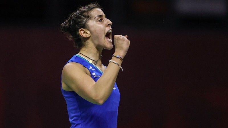 Carolina Marín arrolla a Pusarla Sindhu y logra en Suiza su tercer título del año