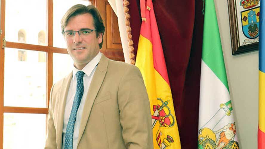 El PP acusa al PSOE de silenciar una denuncia a su portavoz en Villalba del Alcor por saltarse las normas 'covid'
