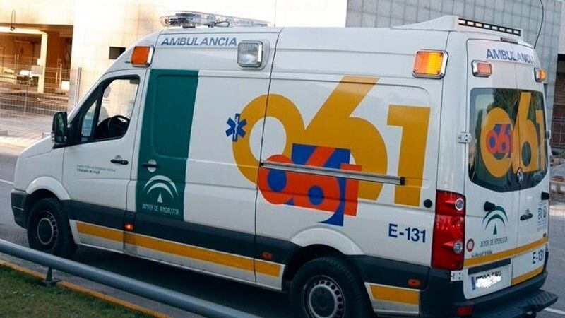 Herido tras salirse de la vía en Marismas del Polvorín con una motocicleta de gran cilindrada
