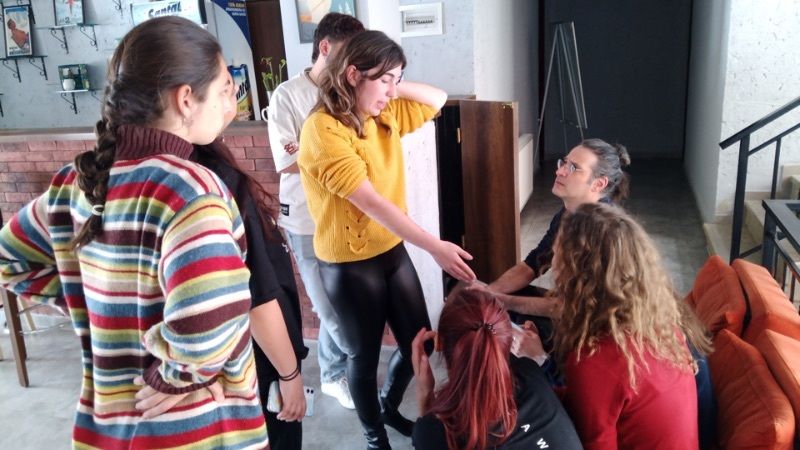 Jóvenes onubenses del Ceija realizan un Erasmus audiovisual en Georgia