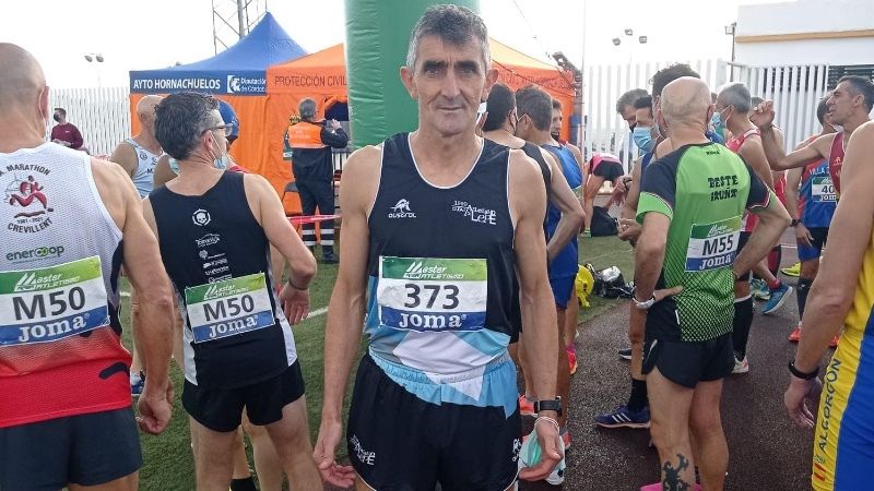 Quinto puesto para Oché Muriel en la categoría M50 del Nacional de Cross Máster