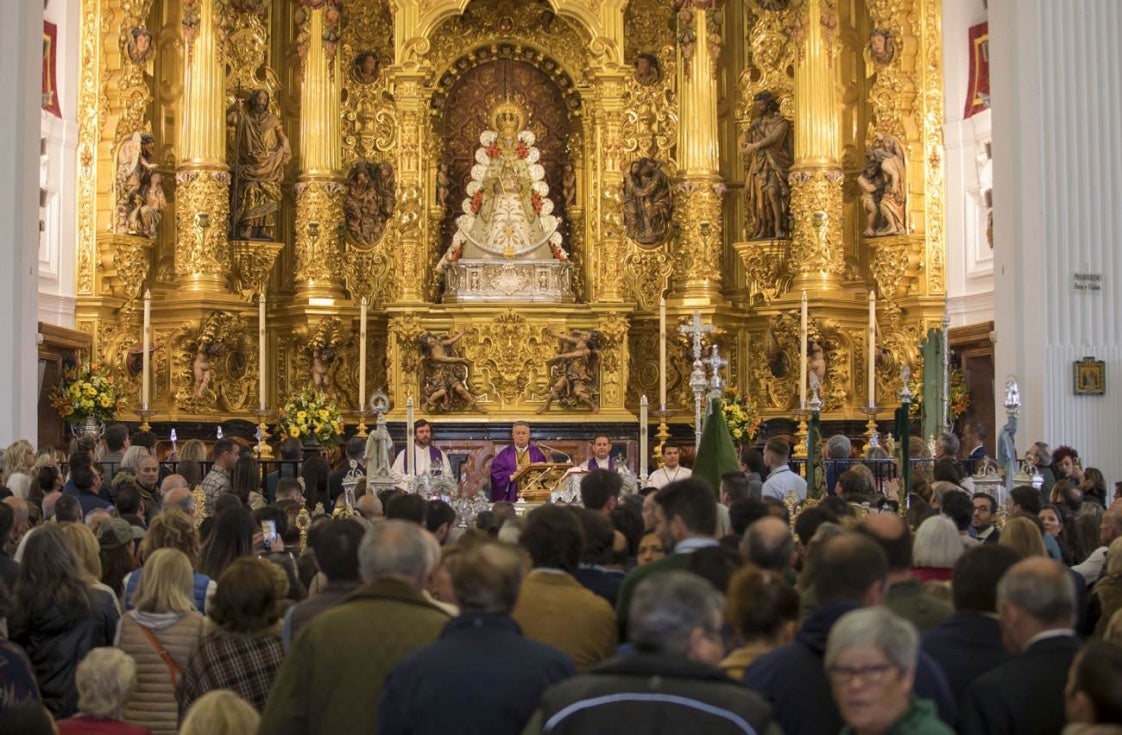 Huelva resplandece en El Rocío