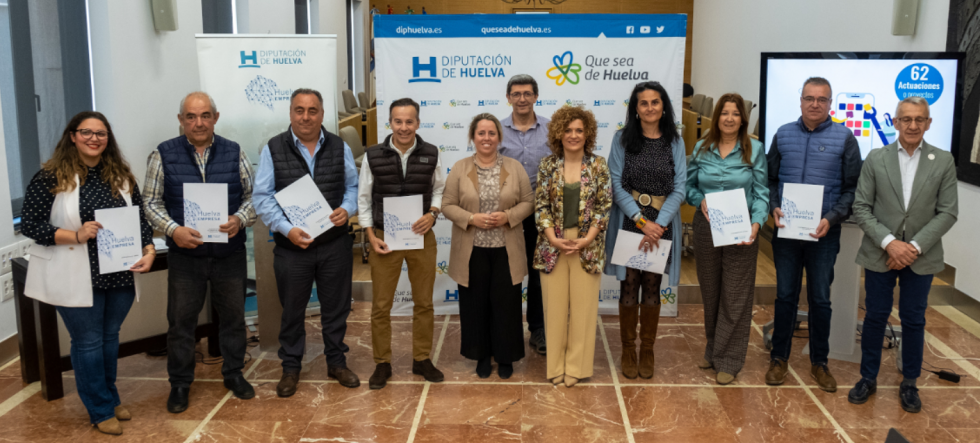 El runrún: Tres días cortando jamón, se acerca el momento de batir el récord Guinness
