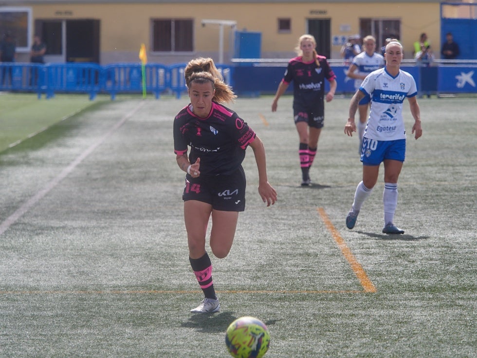 Sigue moribundo el Sporting Huelva (2-0)