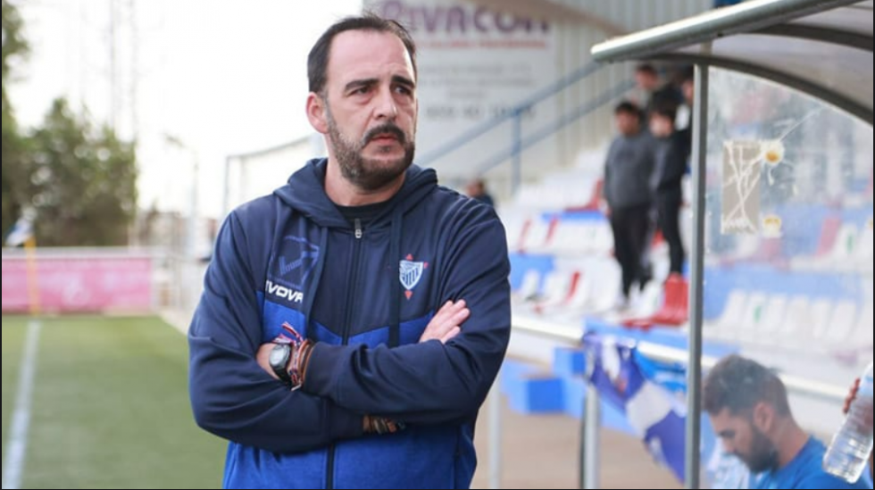 El Bollullos se despide del 'play-off' (1-3) y duro castigo para el Ayamonte (0-5)