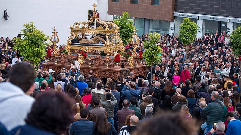 Huelva logra salvar su Viernes Santo