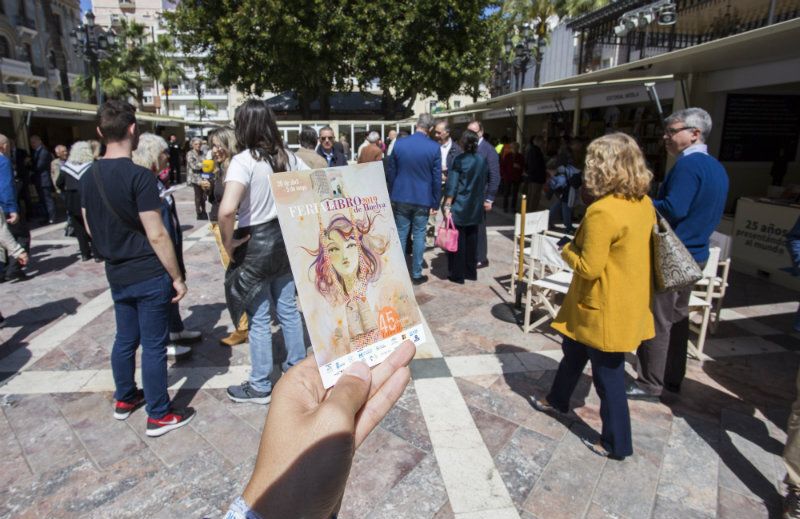 Arranca la XLV Feria del Libro de Huelva, que acogerá más de 60 actividades en la Plaza de las Monjas