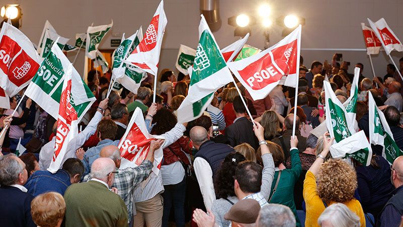 'Súper mitin' socialista en Los Desniveles