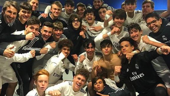 Yeray Lancha, campeón de grupo con el cadete B del Real Madrid