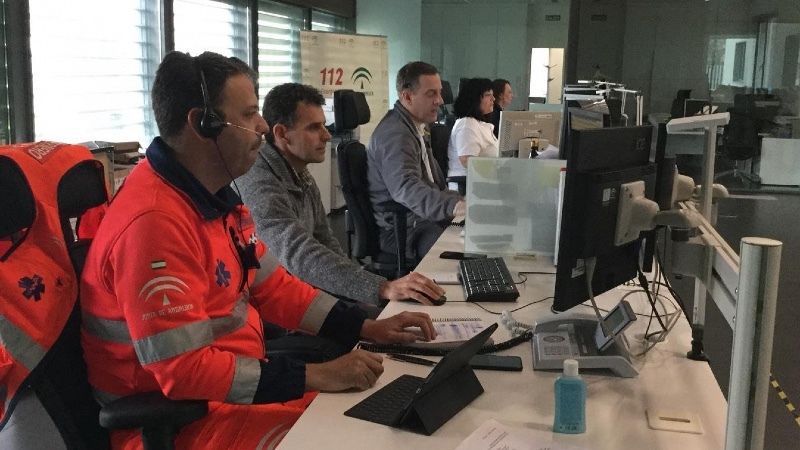 Trasladan al hospital a un hombre herido en un incendio en su vivienda