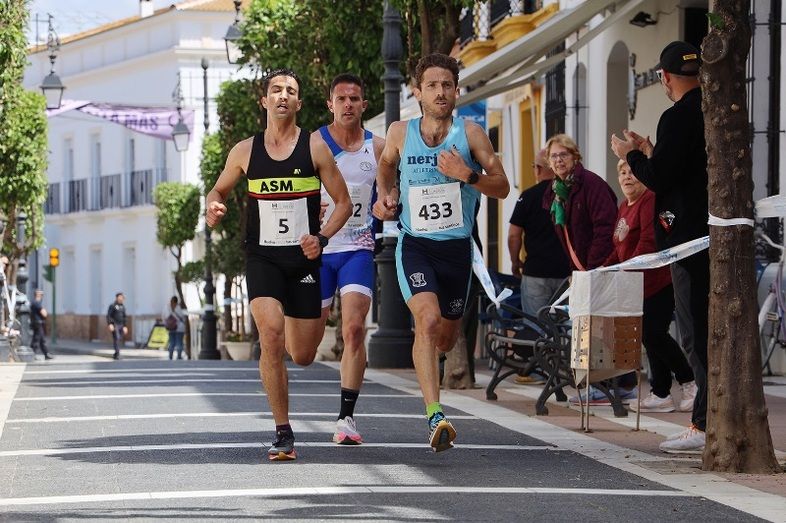 Victorias de Said Bouchikhi y María Belmonte en un especial Cross Popular San Juan Bautista por la presencia de Manuel Olmedo