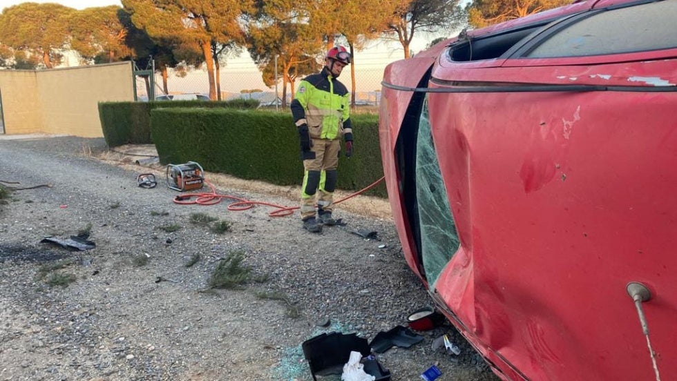 Herida una persona en un accidente en el acceso a la Comunidad de Regantes de Moguer