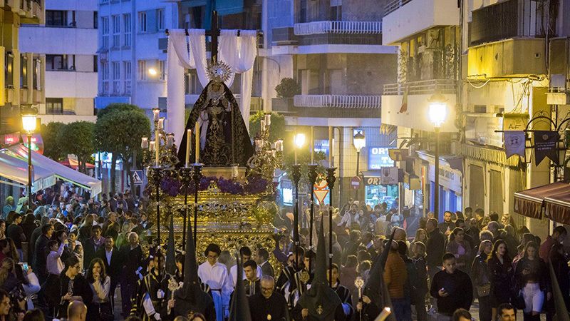 Viernes Santo en Huelva: Silencio para despedir la Pasión