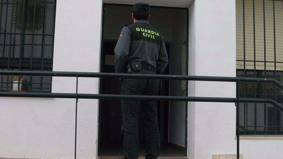 Detienen a una mujer en Cartaya por empadronar a extranjeros en domicilios donde no residían y cobrarles 300 euros por los trámites