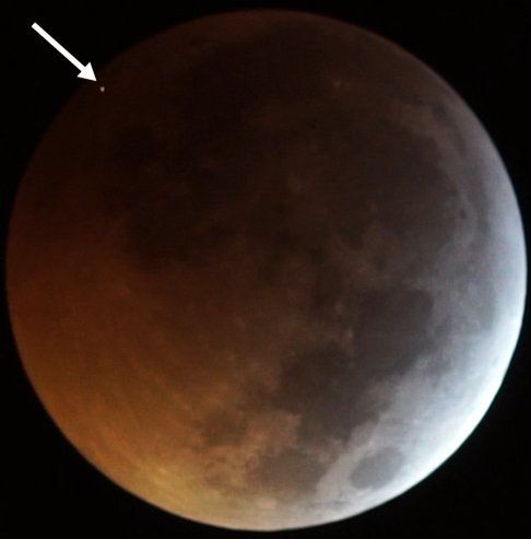 El último descubrimiento astronómico de la UHU acapara titulares
