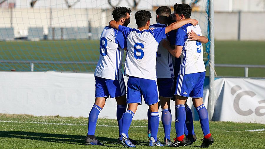 El Atlético Onubense sigue fuerte en la batalla (4-1)