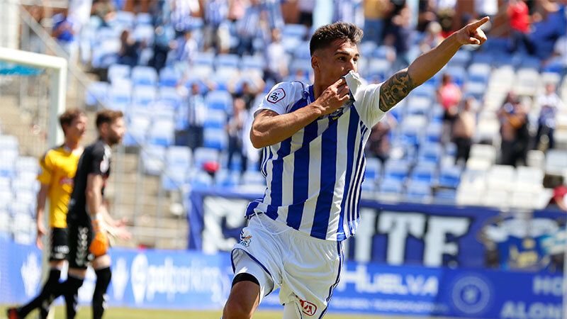Diego Jiménez lo tiene claro: 'Sería importante que Claudio Barragán siguiera. Conoce la Segunda B y tiene varios ascensos'