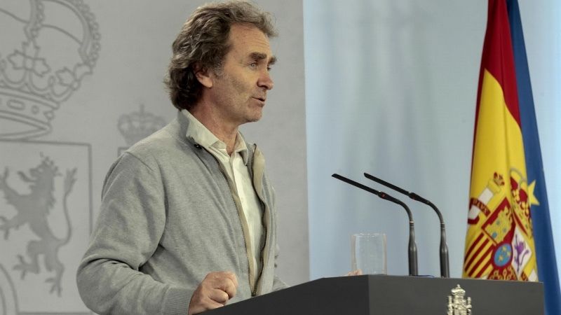 Fernando Simón dice que hay una 'probabilidad alta' de rebrote pero cree que 'el impacto sería mucho menor'