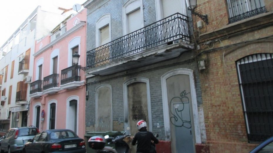 La calle Isaac Peral estará cortada al tráfico este jueves