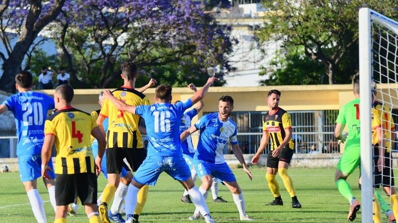 El San Roque cae por la mínima ante el Xerez CD (1-0) y se complica el ascenso de cara a la última jornada