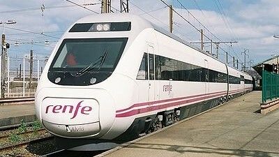 El Alvia Madrid-Huelva sale con 113 minutos de demora