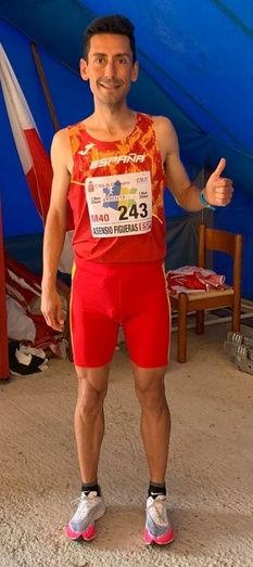 Enrique Asensio se estrena como internacional con un octavo puesto en el Europeo de Media Maratón Máster 40