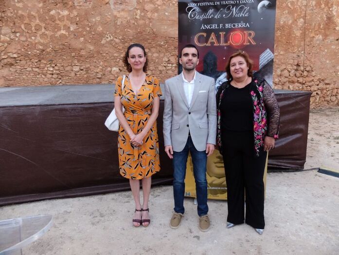 Ángel Becerra presenta la novela de suspense 'Calor', ambientada en el Festival de Niebla