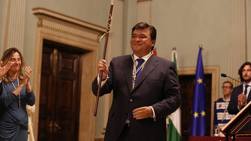 Gabriel Cruz encara su segundo mandato al frente del Ayuntamiento de Huelva