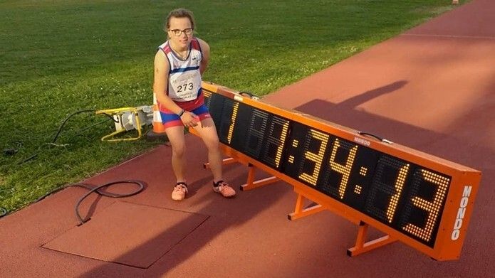 Blanca Betanzos pulveriza el récord de Europa de 400 metros