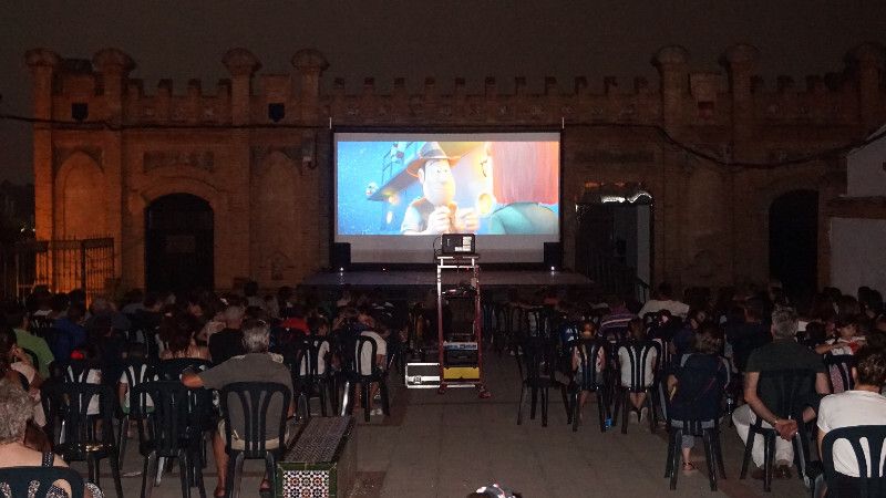 Diputación llevará a casi cuarenta municipios pequeños el cine al aire libre