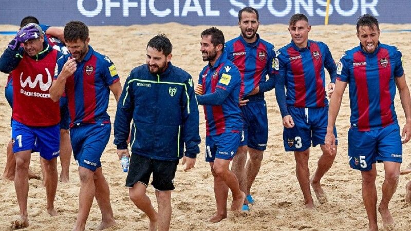 Pajón y Guisado se quedan con el Levante a las puertas de la final de la Champions