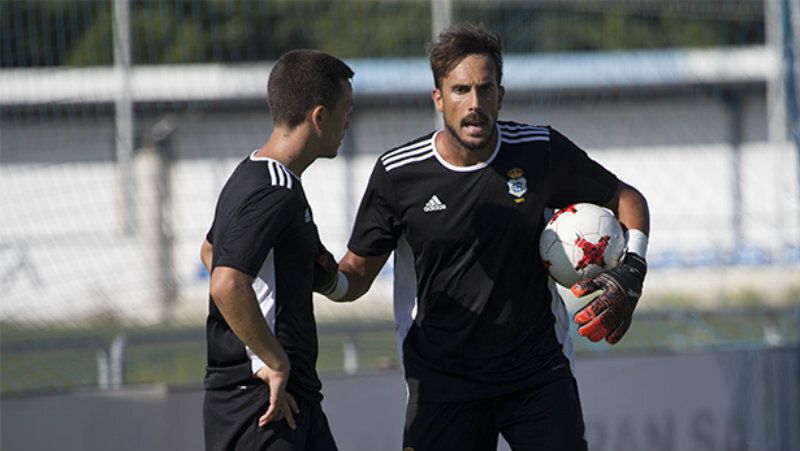 El Cartagena se lanza a por el meta Marc Martínez