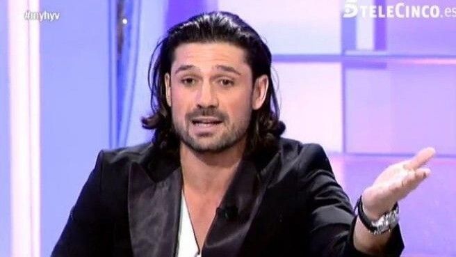 El runrún: Un habitual de la prensa rosa en la 'Operación Colón'