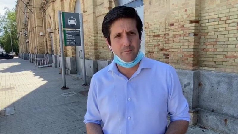 Cs pide al alcalde que solicite la cesión de la antigua estación de tren y proteja el edificio de los 'okupas'